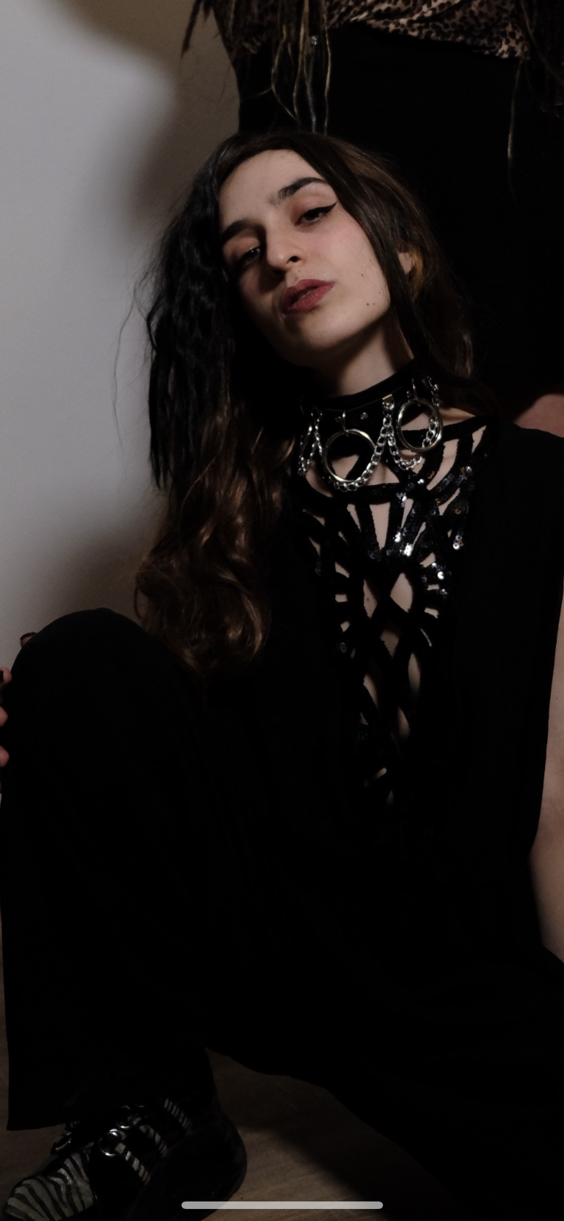 Mono black forever