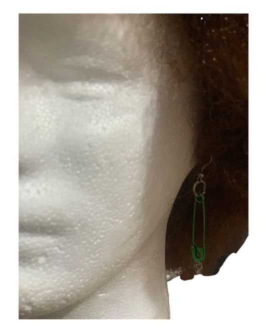 Grass Pin