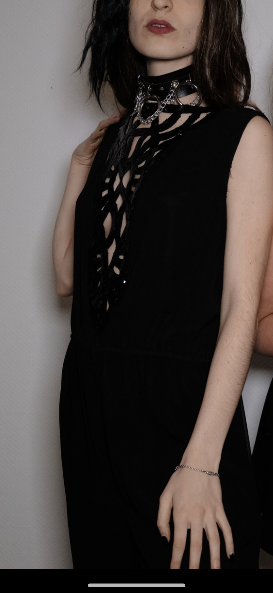 Mono black forever